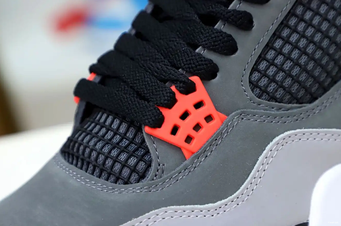 INFRARED AIR JORDAN 4 0528